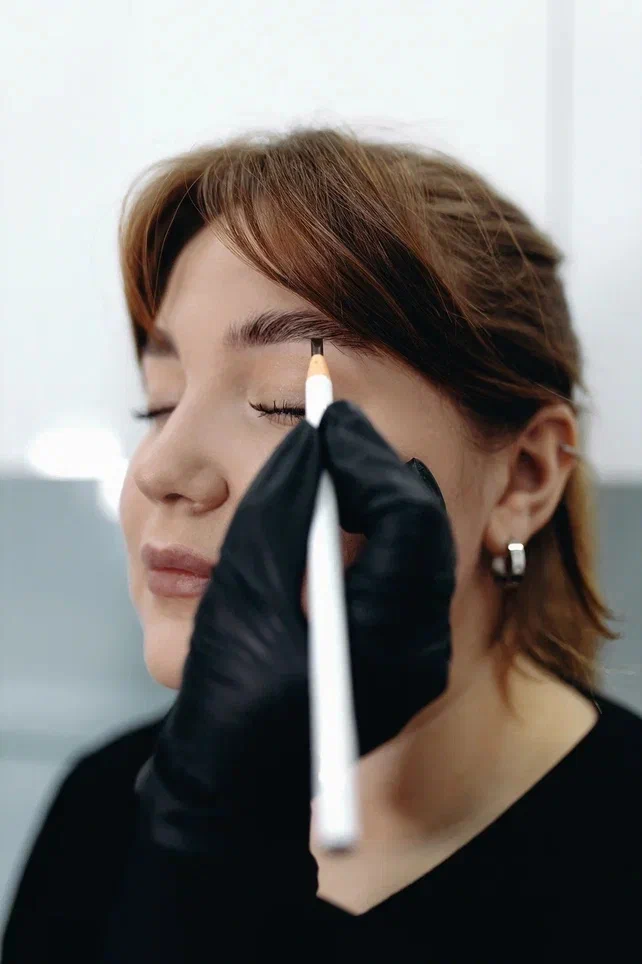 Брови и ресницы